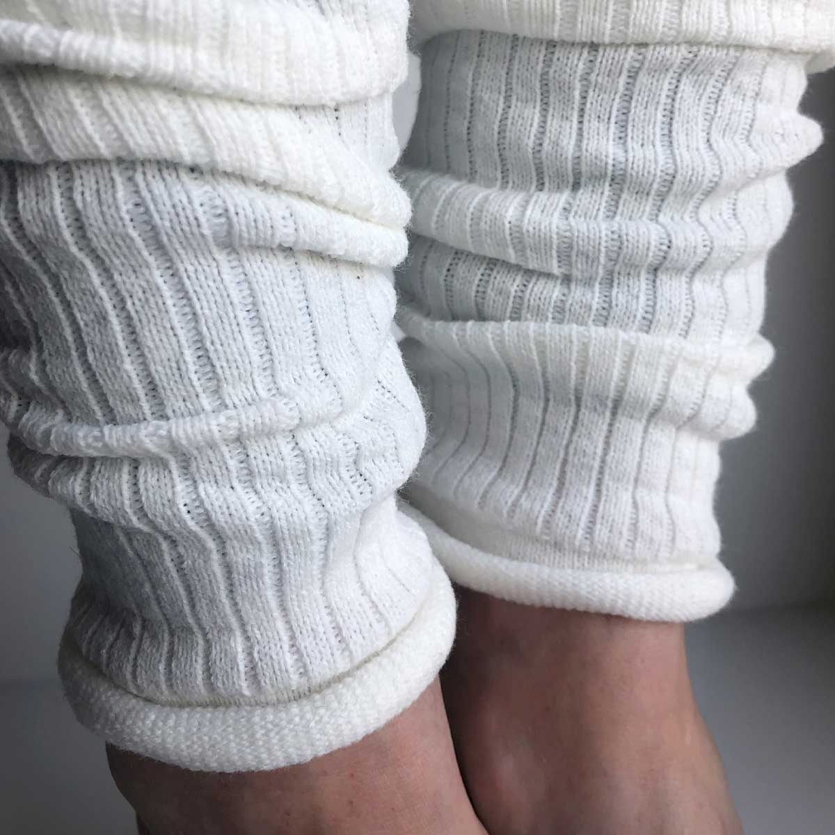 Hvite leggvarmere med ull