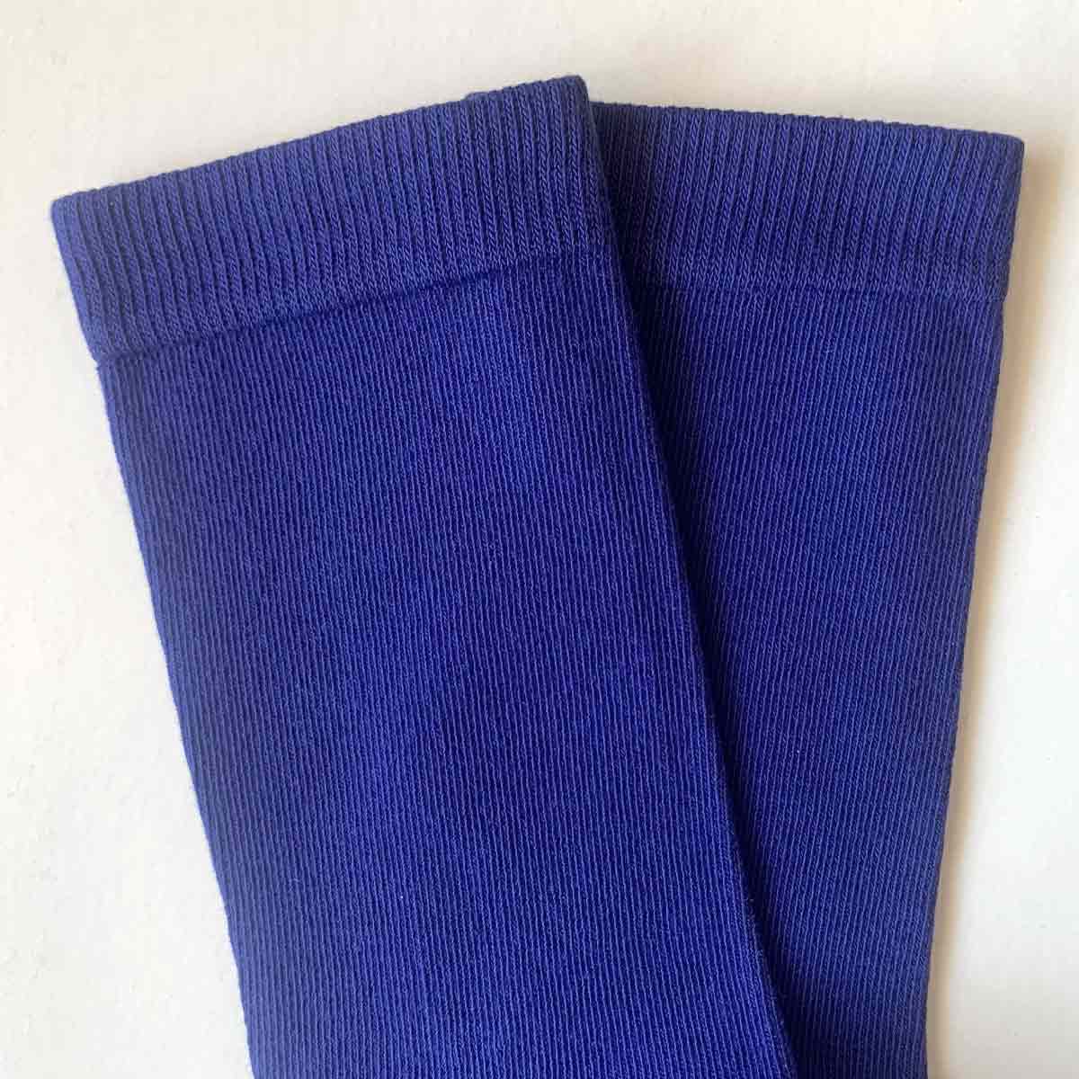 Lavendelblå sokker i økologisk bomull