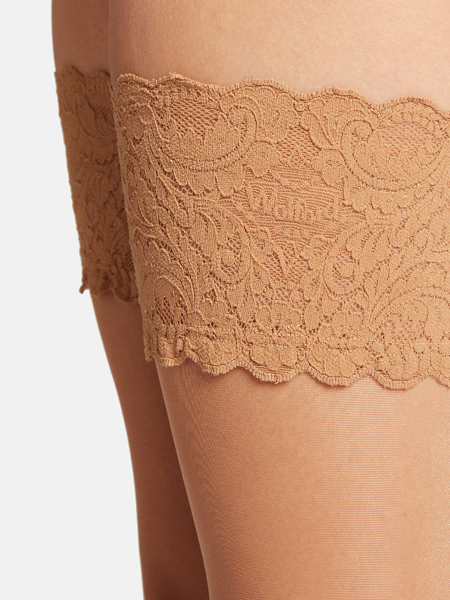 Wolford Satin Touch 20 stay ups med 4 rader silikon sitter godt