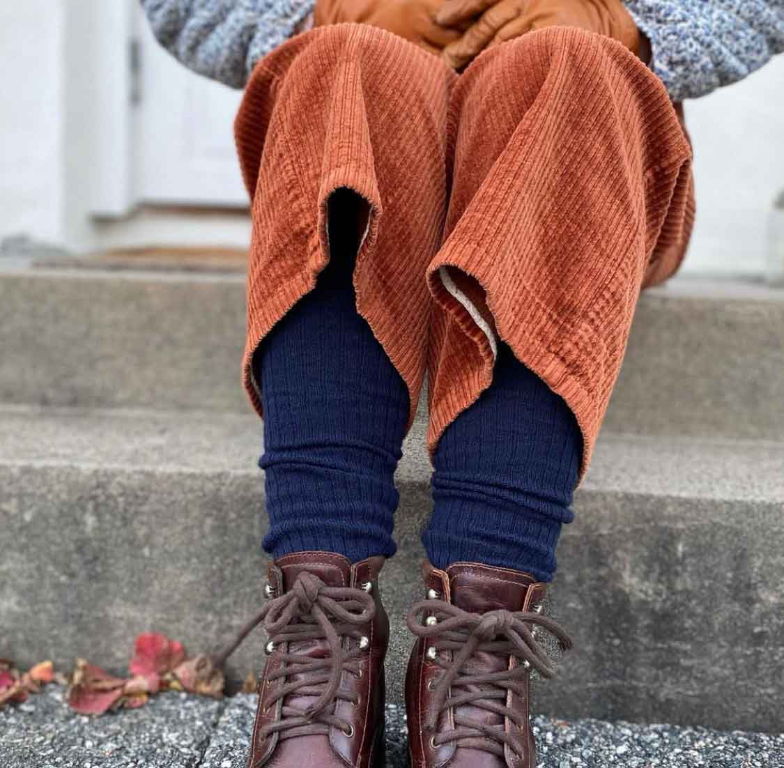 Navy blue leg warmers with wool - "Leggings" 