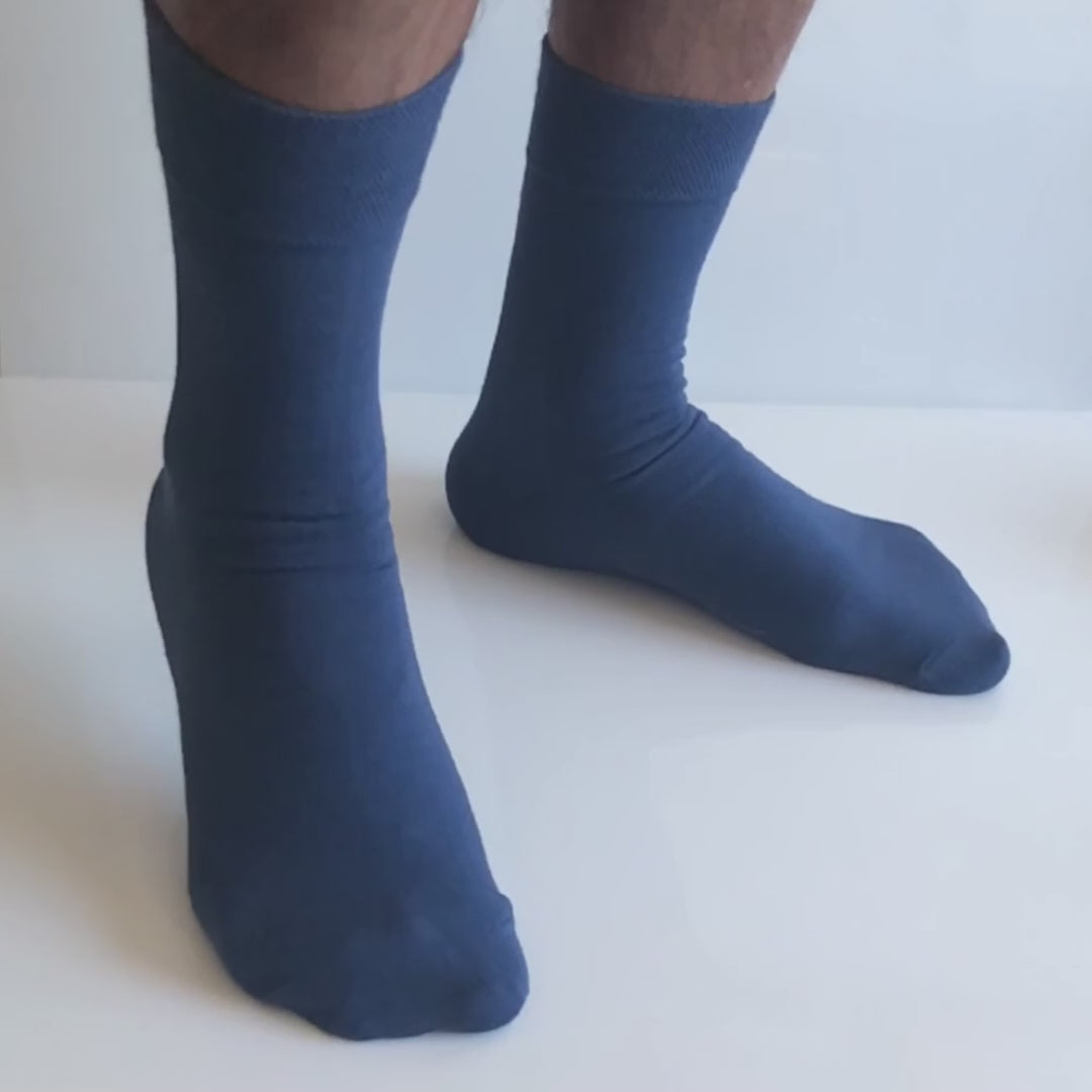 Pack of blue bamboo dress socks