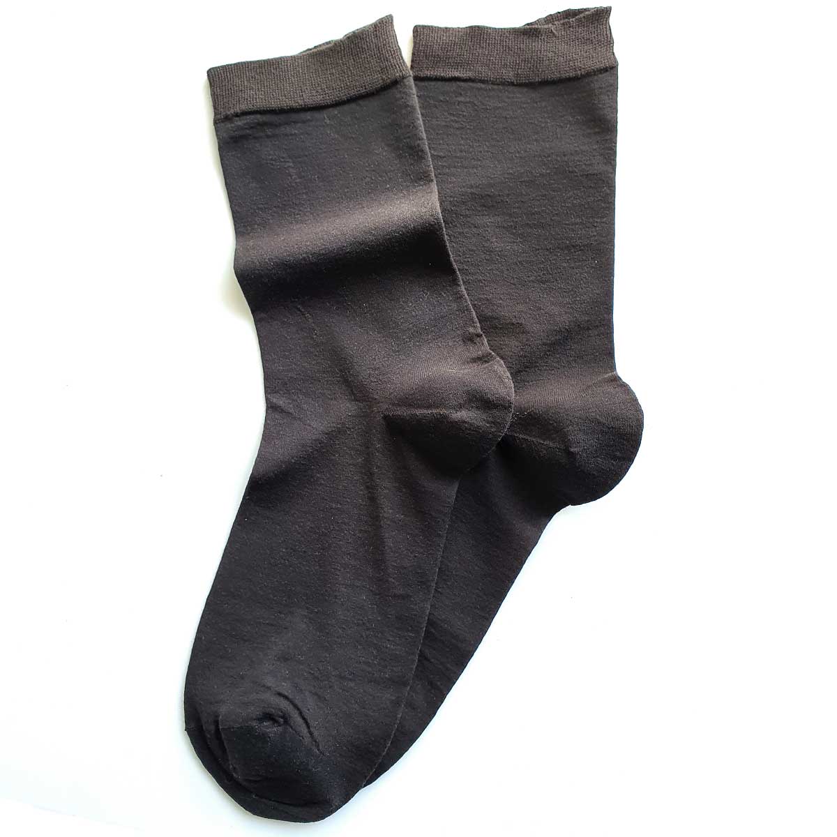 Extra thin and fine women's socks in 82% cotton