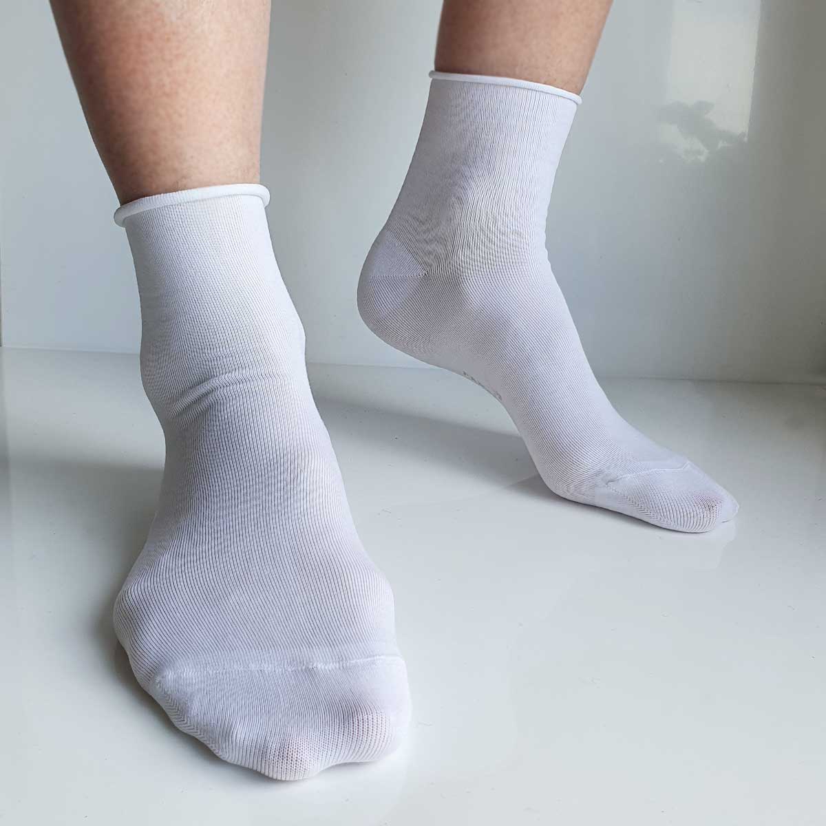 Soft 82% cotton socks with a rolled hem - socks that don't tighten