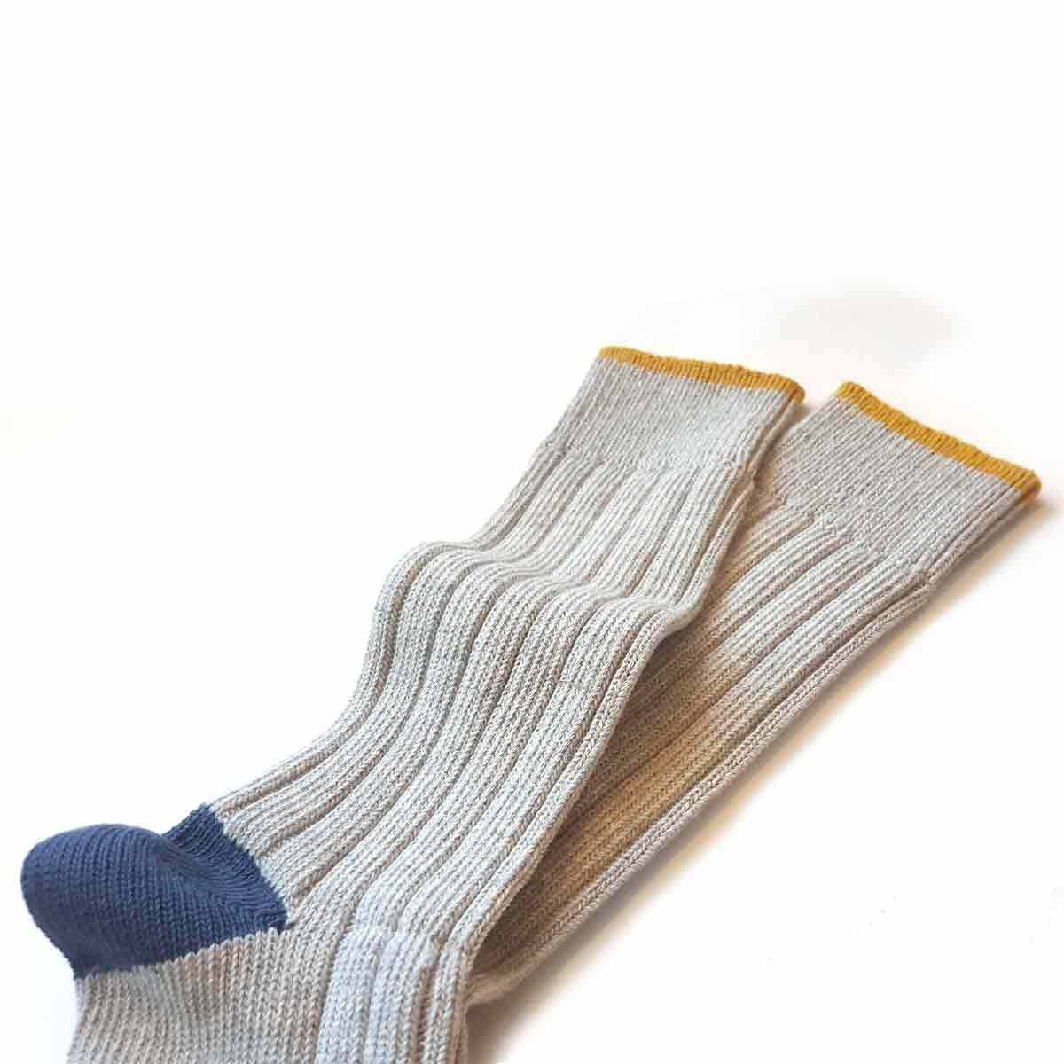 Gray ribbed 97% organic cotton men&#39;s socks
