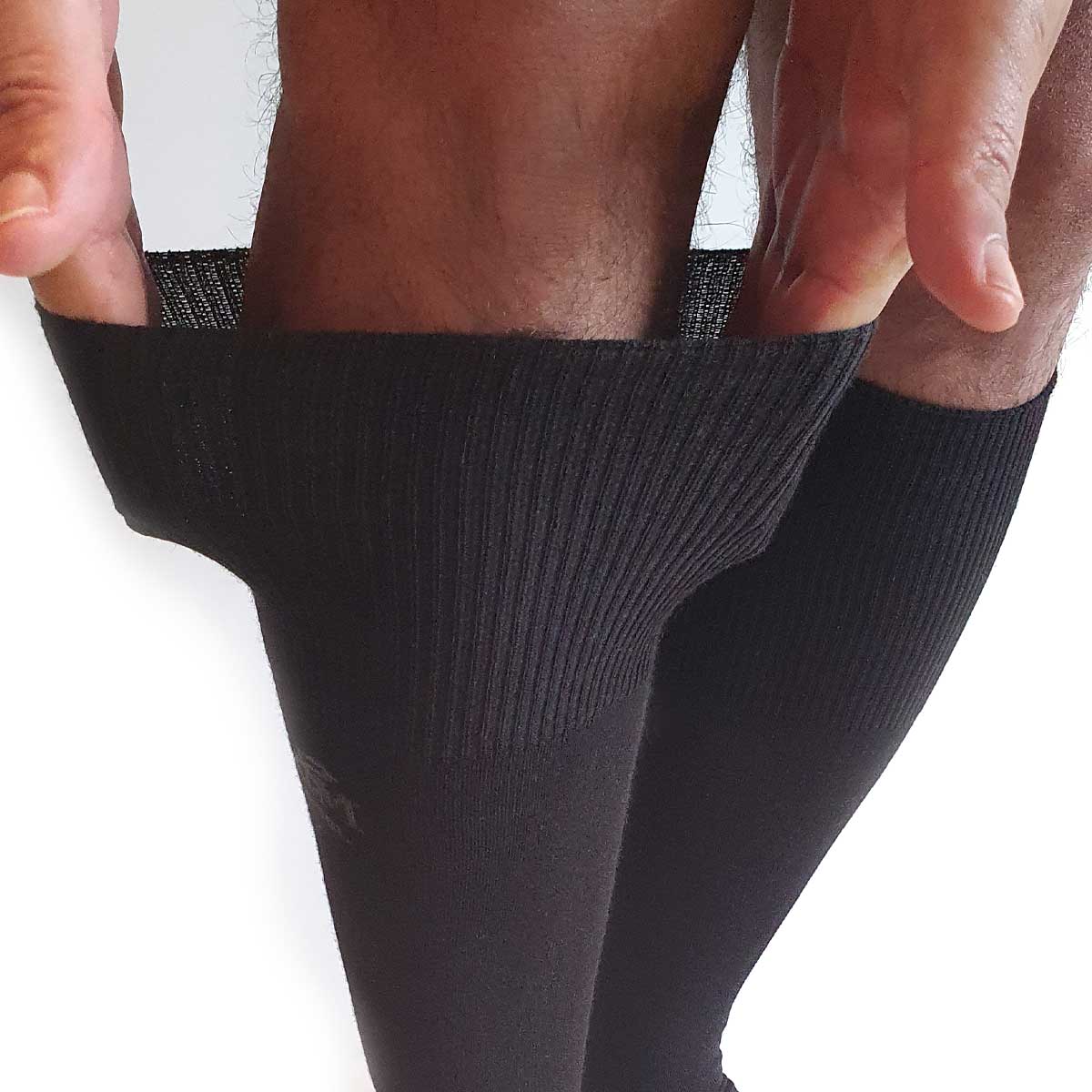 Knee socks in merino wool - socks that do not tighten