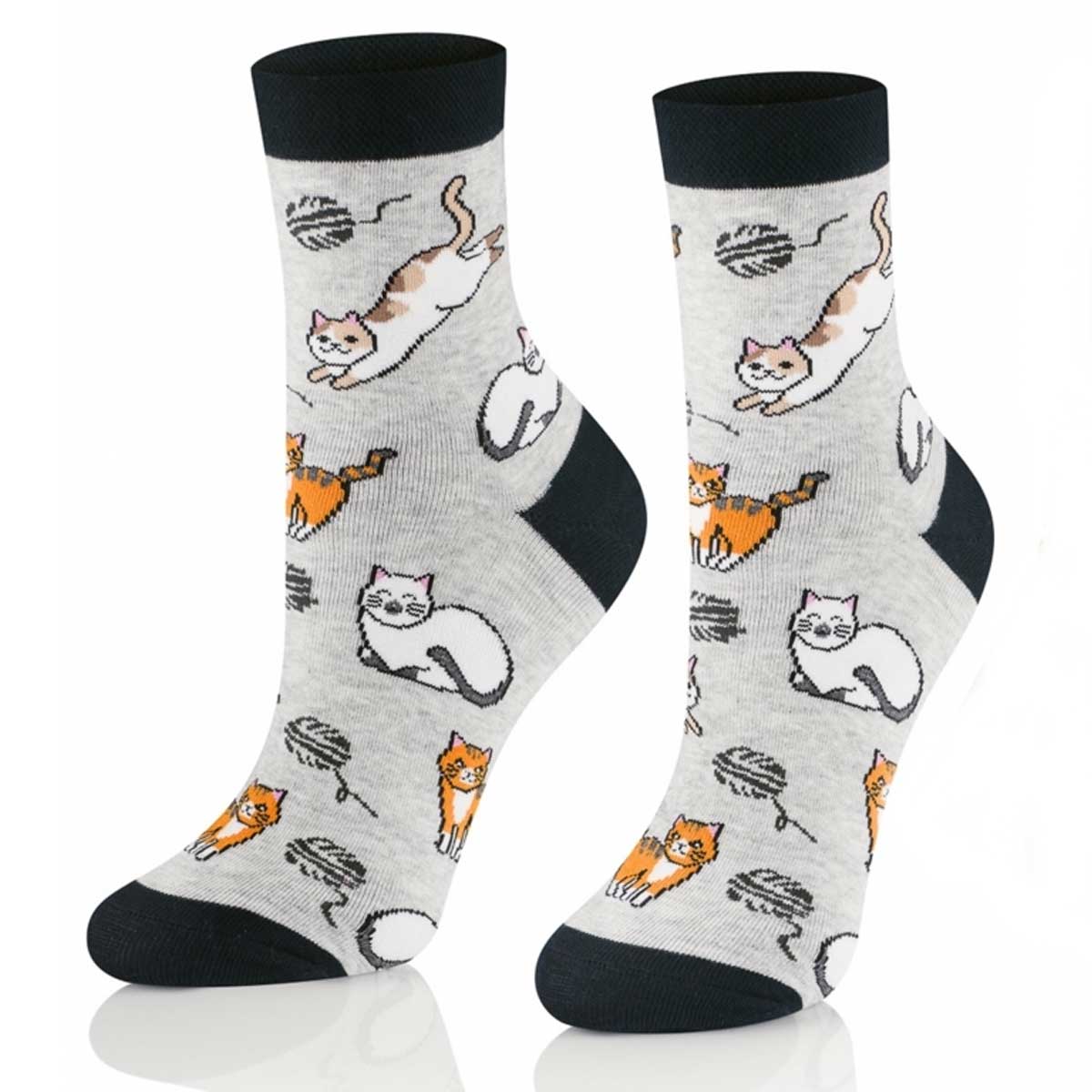 Cotton socks with cat motif